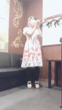 [這是私立學校二年級♡學生的自拍！ 哥特蘿莉的角色扮演第3部分 我穿著哥特蘿莉衣服，唱了西野加奈的《親愛的》！