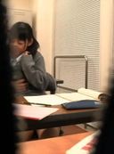 [Hidden / Shooting] Gachi J 〇 Idol S. Studying in the office. Les. ※ Look before deleting