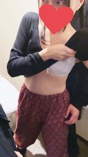 特別価格【流出】K県K市大手居※屋／地下アイドルバイトを羞恥セクハラ／トイレで美少じょを貪りつくし精子ぶっかけ＆中出し