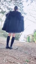 [It's a selfie for 2nd year ♡ students at a private school! ] At the back of the road where the car was running bang-bang, I unbuttoned my shirt, took off my skirt, and masturbated exposedly ... I've been courtegaver many times on the road ...