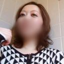 【熟女・人妻◆ハメ撮り】ムッチリBODYと巨尻を持つエロ人妻◆お尻突き出しバイブと生ち○ぽでヨガりイキ！どっぷり精子放出！