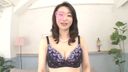 [Personal specialization / married woman shooting HD] Married woman 247 Yoshie 53 years old Masturbation crazy hiding from her husband! Ecstatic acme with a healthy twice down the sexual desire that a mature wife has Personal shooting