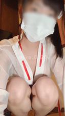 [It's a selfie for 2nd year ♡ of private school] I masturbated using a toy that sucks at karaoke wearing a miko's skimpy cosplay ... I'm skewed, so I'm nubra