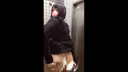 【Individual shooting】Video of a man's daughter masturbating in a public toilet looking for a development place