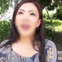 【中出し】色気ムンムン49歳・美魔女◆熟したBODYを責めまくる３Pファック◆他人棒でヨガりイキ！どっぷり膣内射精！