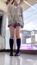 [It's a selfie of J Rina ! ] I panchira in a room with a large transparent glass that can be seen from the outside, masturbated with a remote toy, and finally untied the string of the string pan and took off my pants ...
