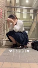 [3rd grade G cup Erika] It's ☆彡 a selfie When I was masturbating in front of the cram school, a cram school child came out and seemed to be caught ... I was thrilled to hear the voice! There is also a happening where the cram school teacher runs along the way!!