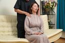 Very popular with gobusata wives! Erotic oil massage of a hideaway esthetic! Chisato Shoda