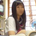 【素人】雰囲気は無垢でおとなしい女の子をハメ撮り！ 騎乗位や正常位で子宮口を突き続け、膣奥めがけて大量中出ししました。