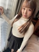 [Limited time 2980pt →300pt] Momoka-chan who needs money to pay tribute to the recommendation Blinded by money and accepts ♥ POV vaginal shot