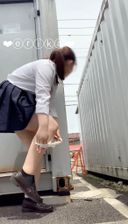 [Selfie of 3rd grade G cup Erika] There was a warehouse right next to the station, and I masturbated boldly there, and the car behind me was passing by, and I was exposed there as well!!