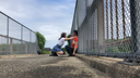 [Saliva play outdoors] Lick the face of M man on the pedestrian bridge. And!