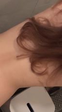 [/ Married Woman] 20-year-old busty gal mom who got married young