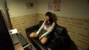【Internet Cafe】Neat and clean uniform girls' masturbation appearances are revealed! I can see her and play with it.