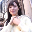 ⚠ College debut⚠ Meet up with Geki Kawa-chan, who is curious and greedy about sex, in Shinjuku Kabukicho and go to a love hotel as it is * Raw vaginal shot