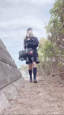 [K@18-year-old Rina naughty selfie] No panties under the uniform! 〇 Masturbation in the park right next to the school, where you can hear the voices of the school boys playing, and the tide! ?? I also blew ...