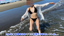 Swimming in the university circle! Full erection in her alluring Fcup bikini with friends! !! Bring a big raw vaginal shot to a seaside tent! Tomokano also loses to pleasure and comes inside! !!