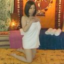 【素人】清純オーラ満載の色白人妻(36) タイ古式エステで絶叫不倫セックスを堪能し、中出しで膣内は精液でたぷんたぷん♥