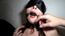 [Exclusive distribution / uncensored] Full Bocchi nipple HITOMI A perverted woman who goes crazy with two meat sticks while exposing her ahegao face with the first 3P in the cuckold room nose hook ball gag