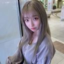 [Continuous] A video in which Kana-chan, an innocent, fair-skinned beauty busty slender, continues to be creampied until she is satisfied with many men.