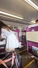 [Selfie of 18-year-old G cup Erika] ☆彡 I masturbated using a toy that sucks on the train! Even though there was a customer in the front, I put out my and felt good, and at the end, a person came next to me and I was thrilled!