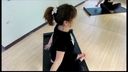 瑜伽課○拍攝一個尷尬女孩的隱藏相機，她露出她的屁股甚至她的肛門亮點TEZ-177