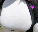 [O cup] Clothed big breasts Outside jiro jiro ~ big shake ♪ while receiving many naughty gazes