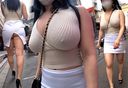 - [No bra erection nipple] Glamorous huge breasts beauty with a bust over 100 cm Big ♪ breasts and big ass that boldly show off are quite dangerous!