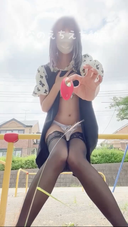 [** College student (1st year) Rina's naughty selfie] I turned on the toy to suck in the park during the day when my uncle was sleeping on the playground equipment and masturbated ... I said it out loud and got acme twice ...