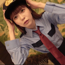 - [Cosplay] 一個 19 歲的模特身材，以女警官的身份參加警察學院的 cosplay 和陰道射擊。