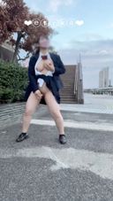 [Selfie of 18-year-old G cup Erika] ☆彡 I masturbated with a on the sidewalk along the river! Masturbation even in a situation where a person passes by and the person is visible! It was an exciting masturbation because people pass by normally、、!!