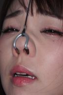 Female Body Expedition Team 32 Yui*'s Nose A perverted married woman who is excited to see her nostrils, and Yui*'s nostrils that are happy to spread and stimulate herself will be thoroughly shown in 4K image quality. Pig nose, nose hook, nose hook, supremely stimulating　