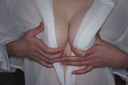 女子身體探險隊 38 Yui* 的乳房 素人美女，Yui* 柔軟美麗的乳房，洩露令人討厭的歎息的性戀物癖作品 4K 視頻顯示的原創鏡頭作品。