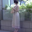 - [Affair seeding] Celebrity married woman (24) living in Hiroo, Minato-ku. A large amount of semen flowing from the back of the vagina full of transparency like a jewel.