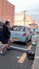 [Selfie of 18-year-old G cup Erika] ☆彡 Coin parking during the day! On the other side of the road is a park, and I can hear the voices of the people playing, and while cars and people are passing, I put out my boobs and boldly masturbate the! !!