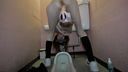 [Review appearance privilege] Slender gari system ** masturbates naked in a Japanese-style toilet ☆