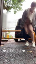 [Selfie of 18-year-old G cup Erika] When I was masturbating in the coin parking lot, ☆彡 two pairs of people in the parked car came back and it was dangerous, but I still masturbated boldly ... ///