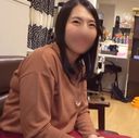 【個撮】色白の体で剛毛さが際立つ人妻えりかさん。 モジャ毛をかき分けてのクリ吸いクンニで即イキ。