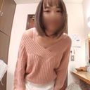 【素人／自撮り】25歳茶髪ボブの清楚OLお姉さん。可愛い系美女がカメラ目線でディルド腰振りオナニー。