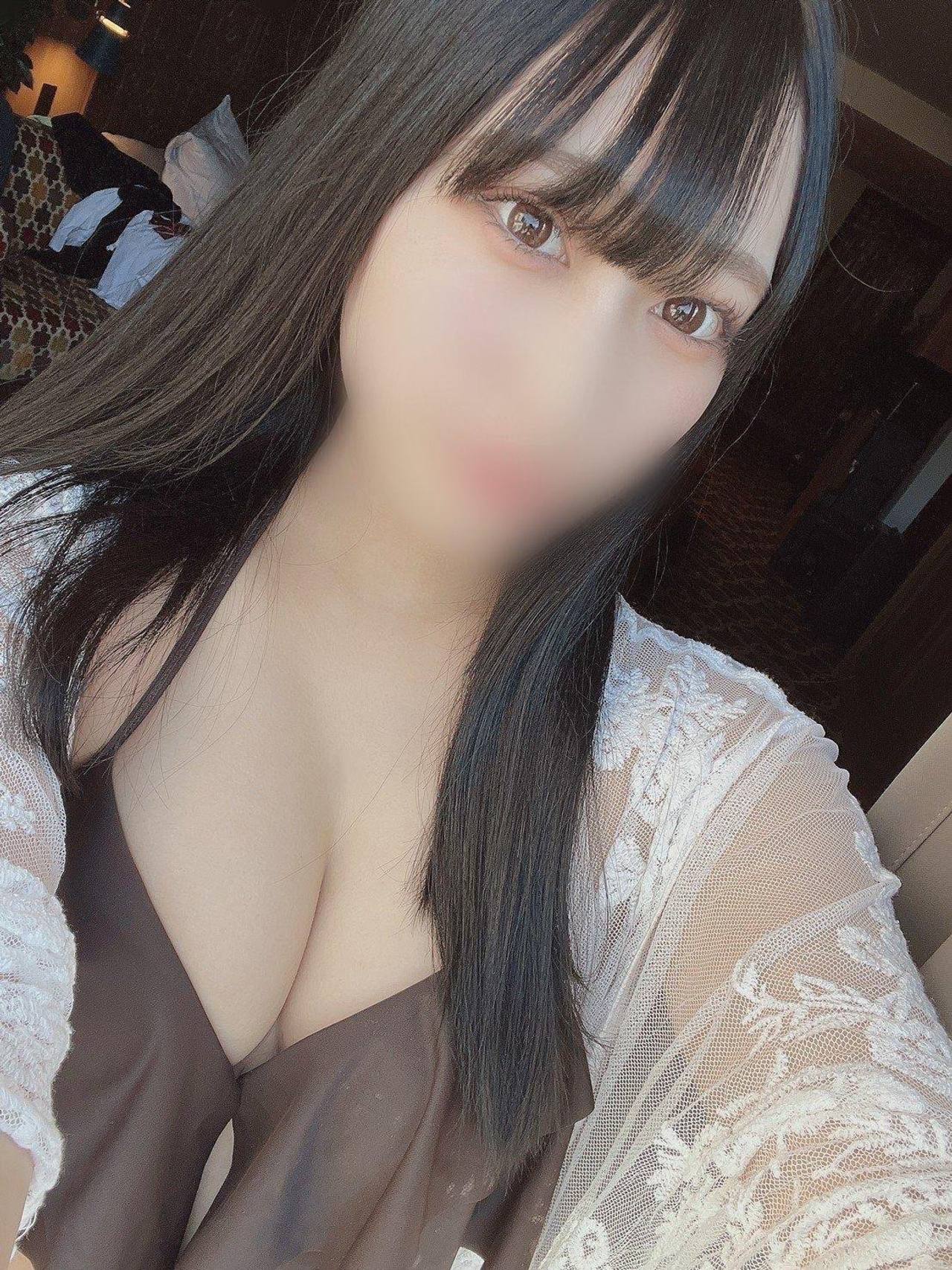 【無 / 大量ナマ中出し / ２エッチ収録】伝説の美女Sちゃん！初めての水着で貸切プールデート！Gカップの美しい身体に大量ナマ中出し！人生初のパイズリも！【高画質オリジナル約10GB】 gallery photo 3