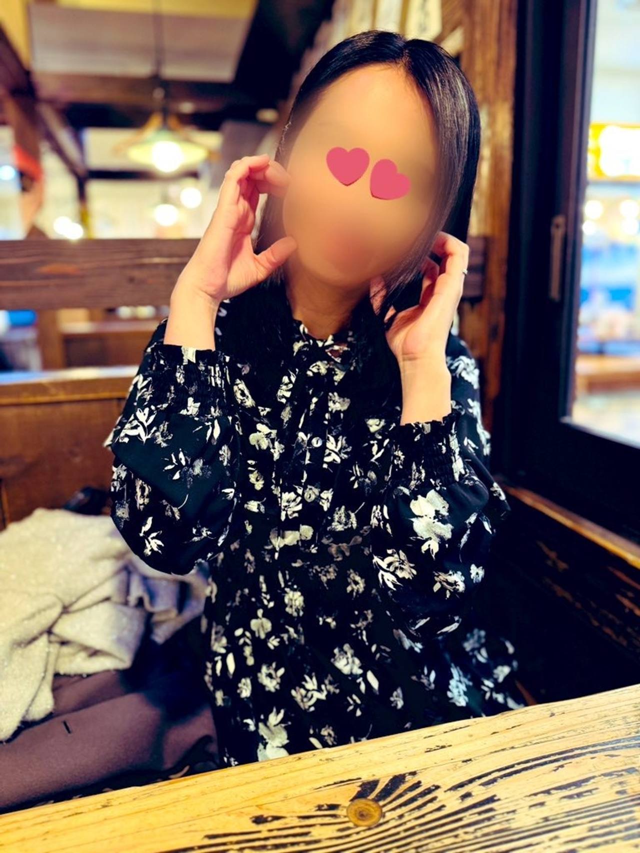【10個限定＆完全顔出し編‼️】公認彼氏貸出し編合計5発 中出し３✖️顔射１✖️お口1 ~「パ⚫︎に吸ってもらうんだろ？」~ gallery photo 2