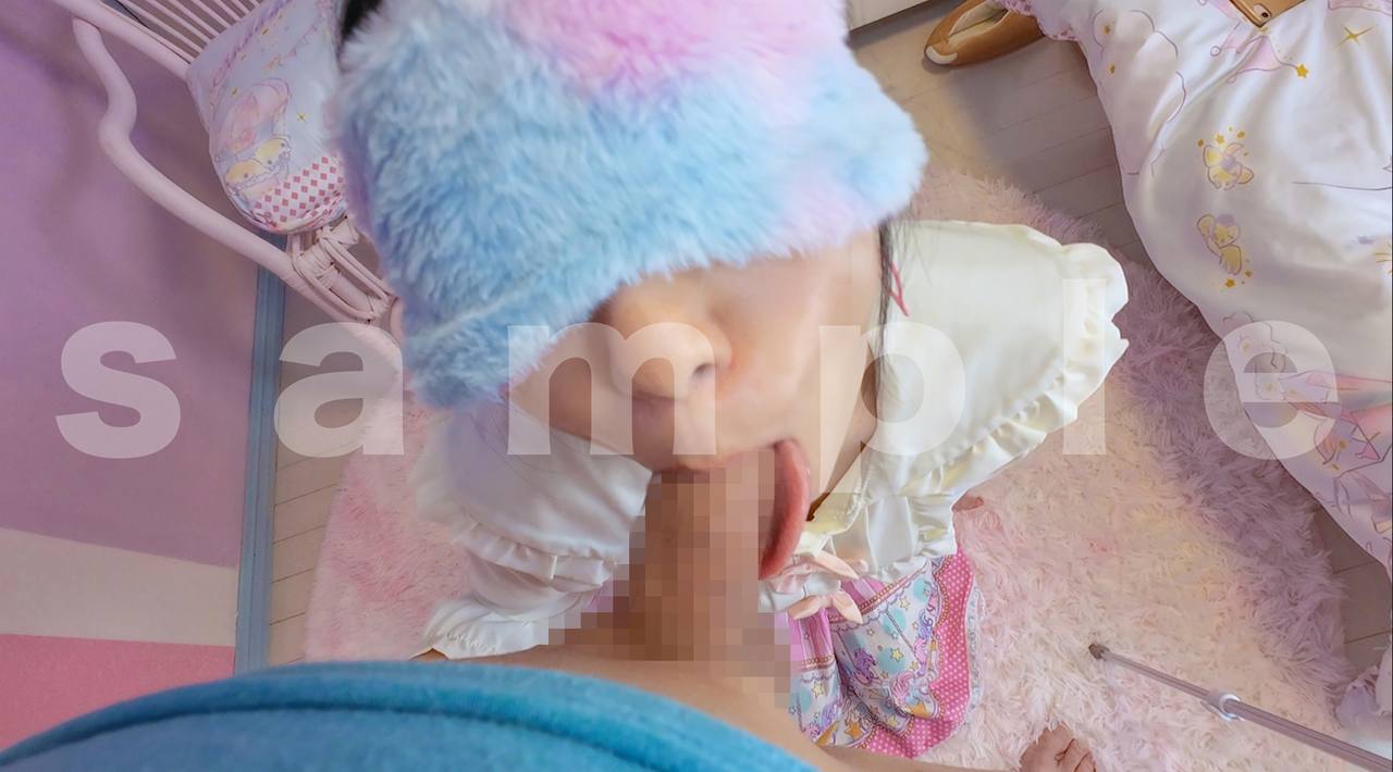 絶対的フェラチオクイーンMちゃんの極上フェラ顔射23　目指せ！映えるエロフェラ！おちんぽおねだりとご奉仕の日々 gallery photo 1