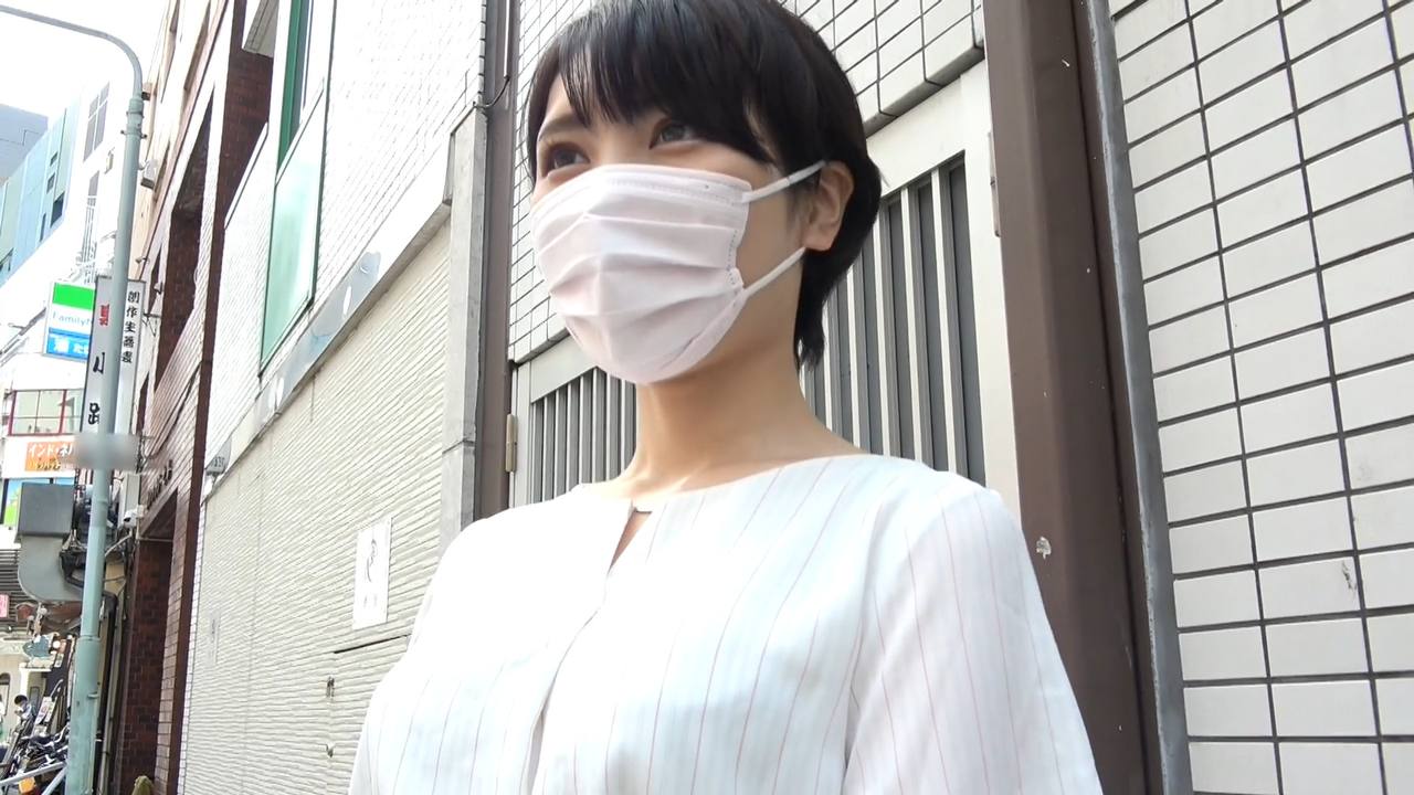 【低体重】38kg BMI15.2 心配になる細さ 超スレンダーな映画女優 gallery photo 2