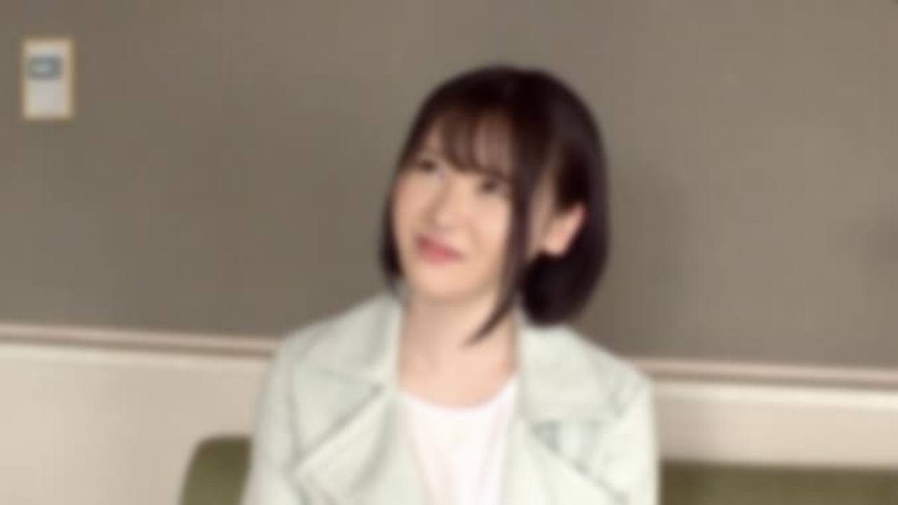 中出し/顔射/３P初体験で姦落した美容外科の受付嬢Tさん gallery photo 1