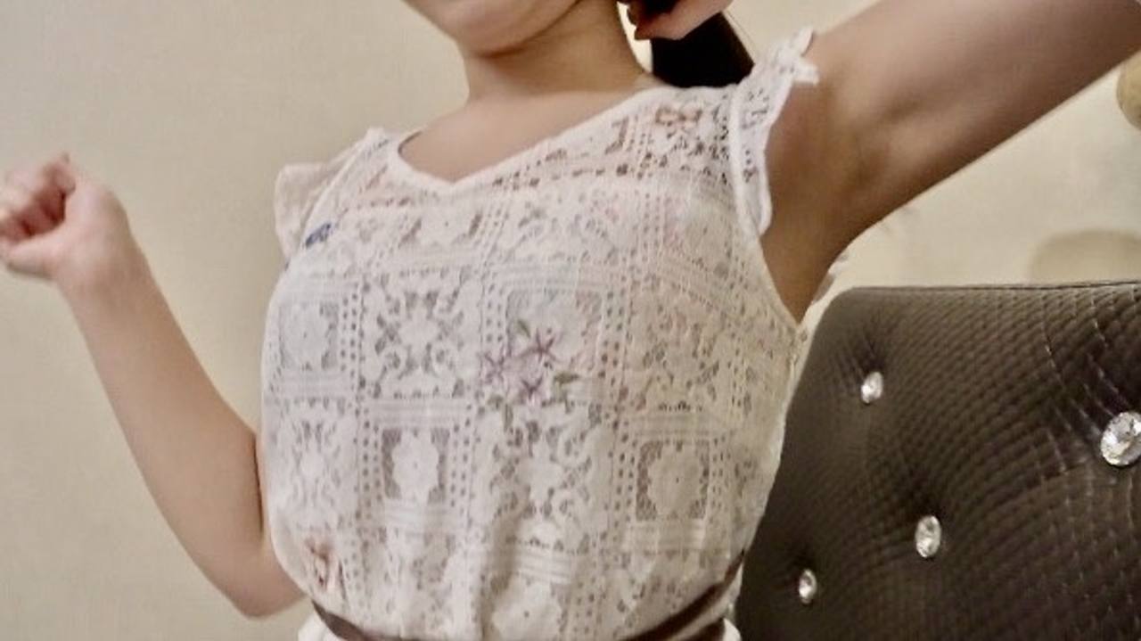 笑顔がカワイイ真面目そうな。。。Mさん gallery photo 1
