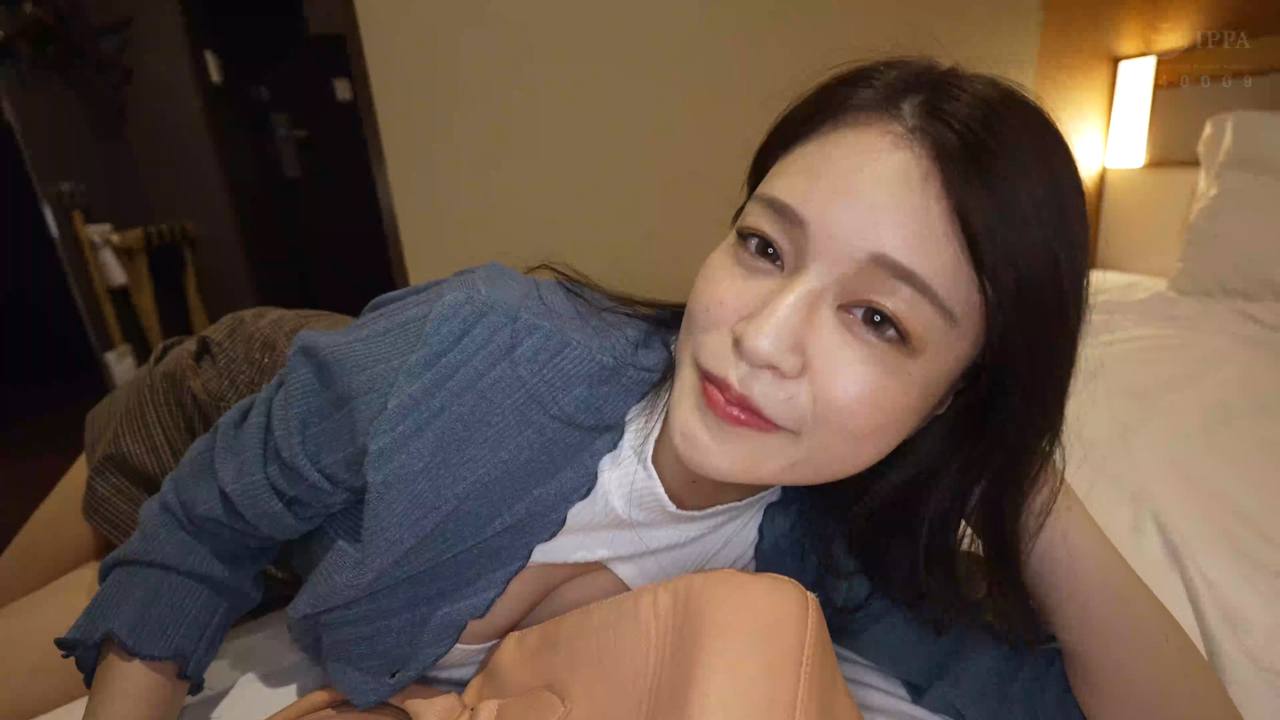 ※期間限定【超貴重】今バズってるグラドル＆インフルエンサー総フォロワー10万人越え 大活躍中の某21歳。Fカップにパイズリ＆中出し gallery photo 1