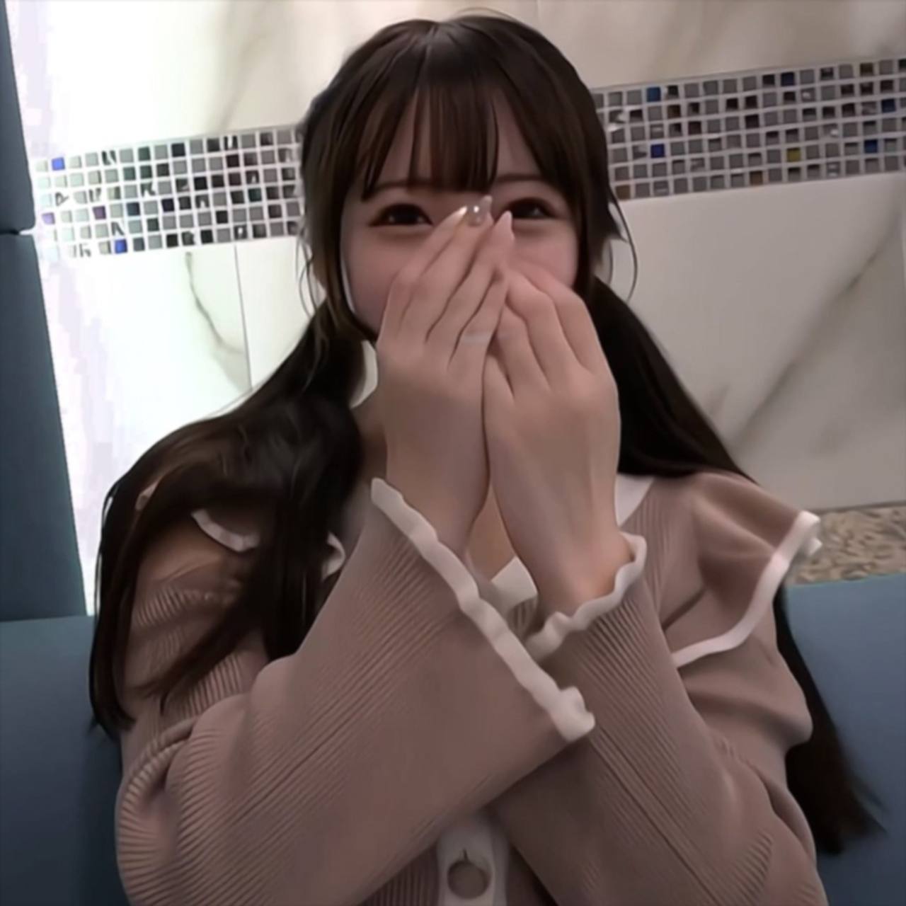*現在庫のみ* アイドル活動３年間の後、グラドルに転身した「超逸材」18歳Gcup。奇跡の生ハメ映像。※限定特典71分高画質版(4.7GB) gallery photo 1