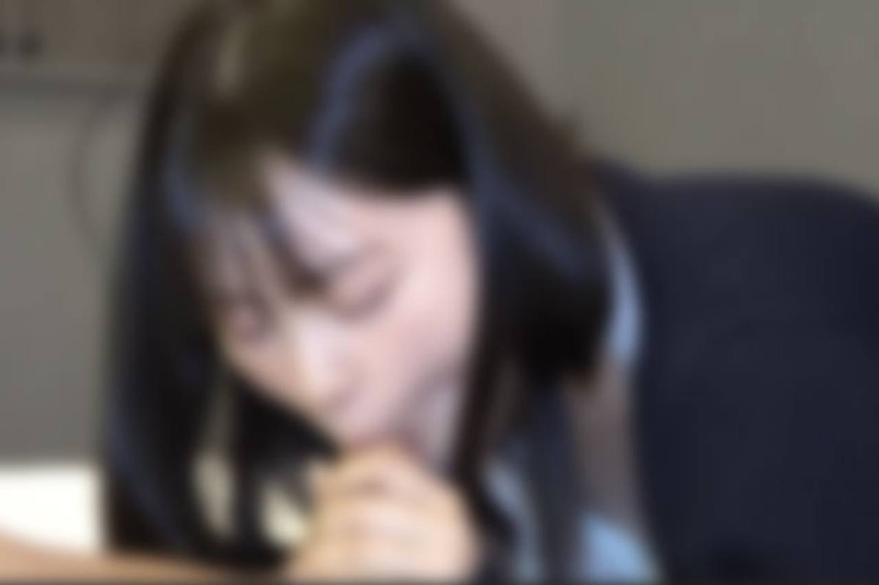 ※7/6まで初回限定80％OFF※【無修正】【顔出し】かなり清楚なのに汚れをしたいない主婦との個撮映像です。 gallery photo 7