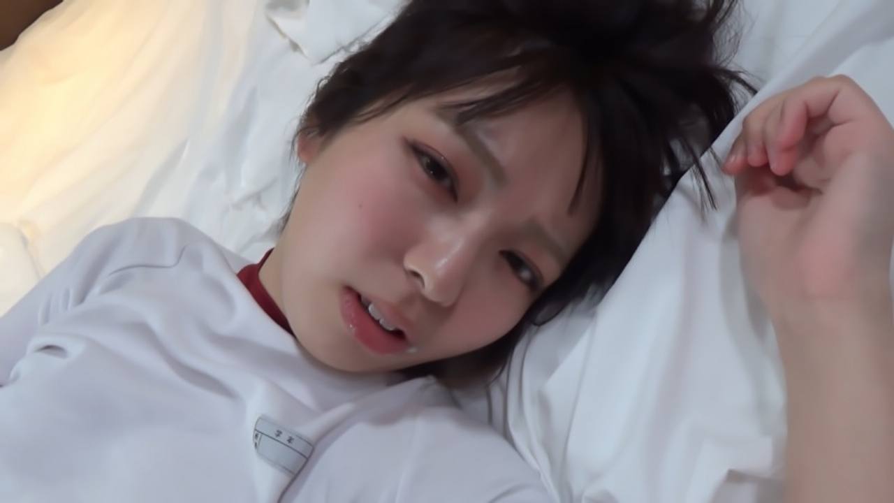 完全初撮影！！、２０才、ラブラブ彼氏がいるのに中出し決行『個人撮影』個撮オリジナル、体操服２回戦目 gallery photo 1
