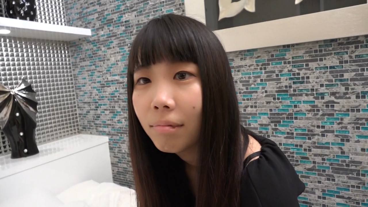 【個人撮影】男漁り中のオタサーの姫に遭遇！！上京して男を知った田舎*は今日も獲物を狩る gallery photo 2